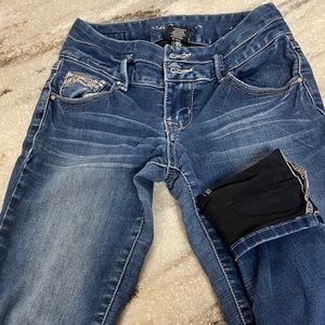 Series Mid-Rise Jegging